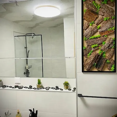 Iconic Loft - Private Parking, Netflix Bucharest