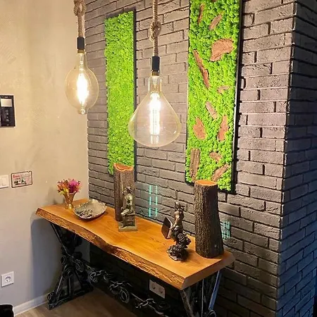 Iconic Loft - Private Parking, Netflix Lejlighed Bukarest